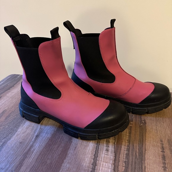 Ganni Shoes - Ganni Tubular Boot